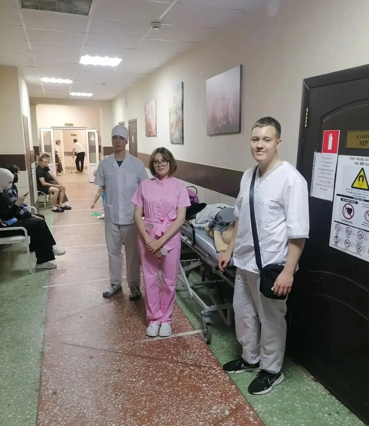 Учебный год завершился, но обучение нашего медицинского класса продолжается даже летом!

С 4 по 25 и