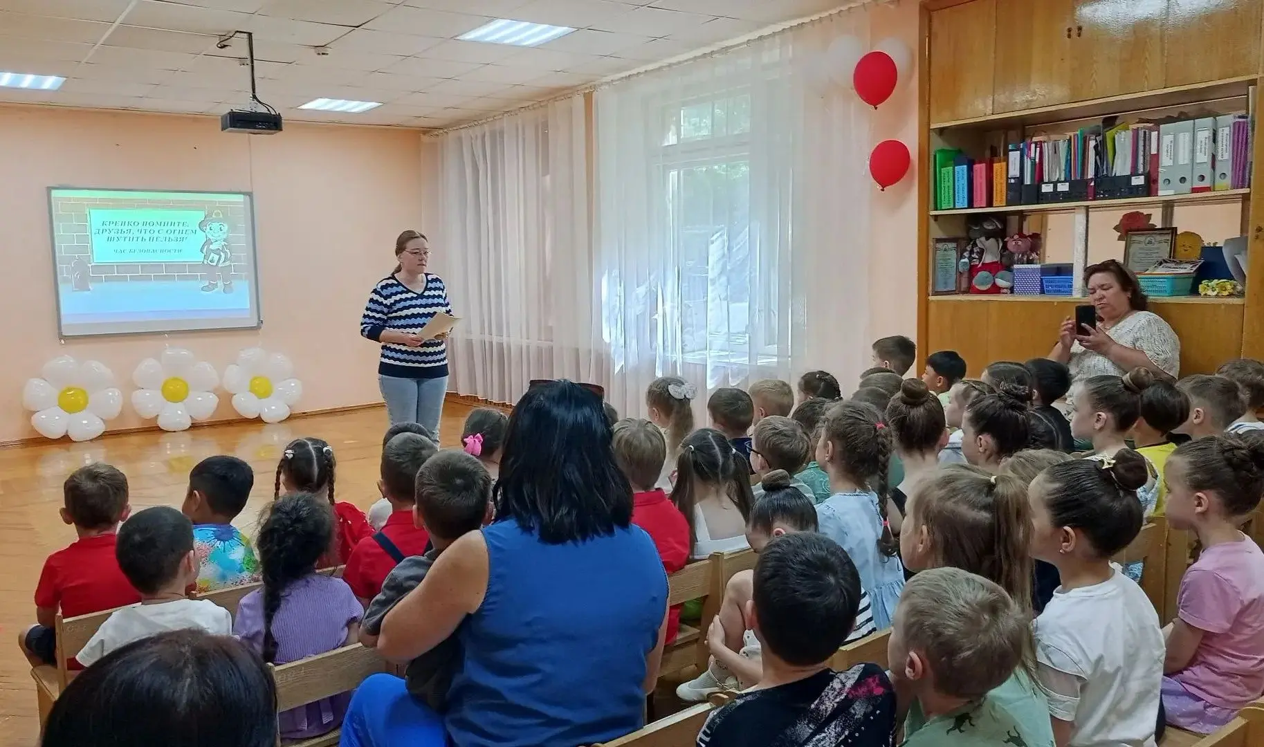 #Мероприятие@biblio_ufa

Час безопасности «Крепко помните, друзья, что с огнём шутить нельзя»

10 ию