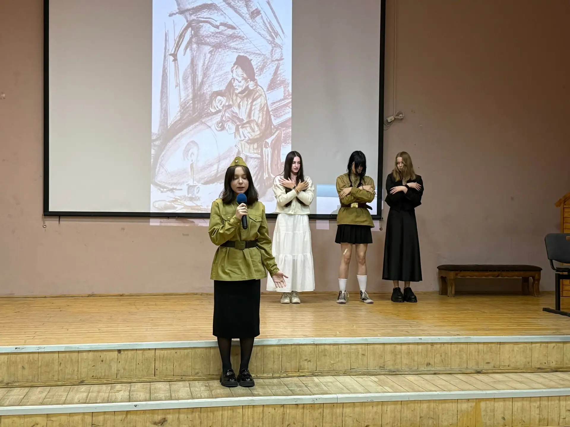 Третий день конкурса патриотической прозы и поэзии🪖  В нашей школе завершился ещё один день традицио