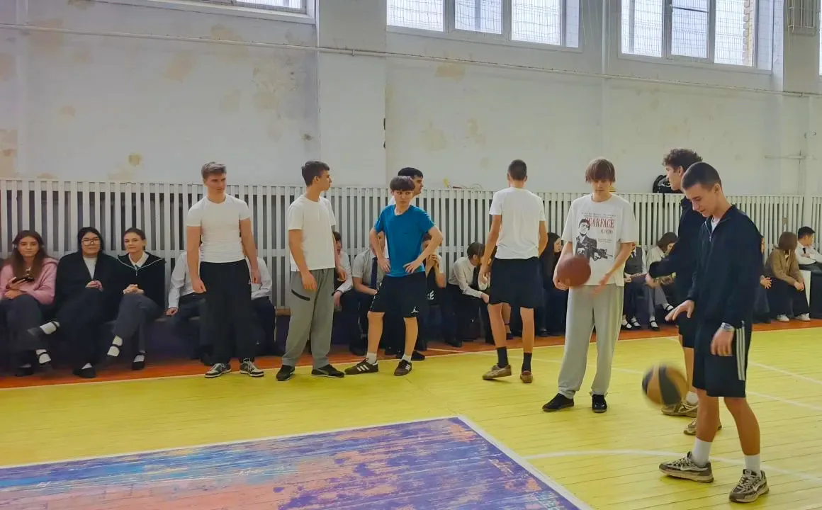 Спартакиада в Икрянинской средней школе! 🏆  В нашей школе прошла спартакиада для старшеклассников, п