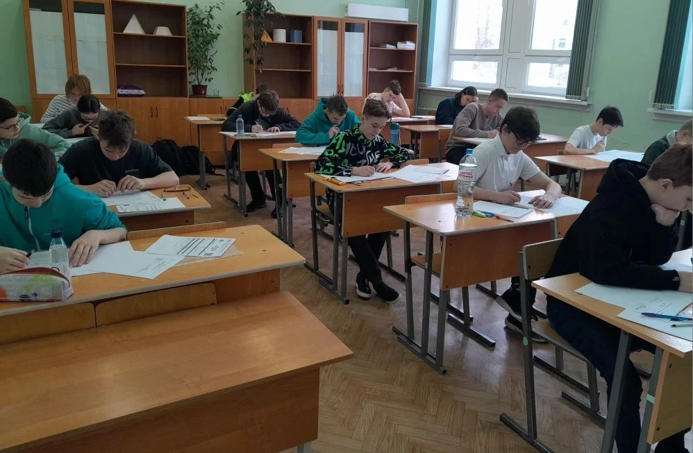 📣 Стартовал марафон заключительных этапов перечневых олимпиад на базе лицея № 33! 🚀 🚀 Поехали! 🎓Перв