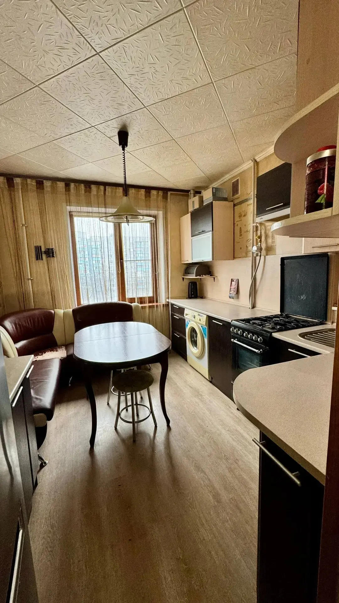 🏡 3‑комнатная квартира на Левом Берегу (Восточный)!  📍 Адрес: ул. Киевская, 7 (4‑й этаж из 9).  📐 Пл