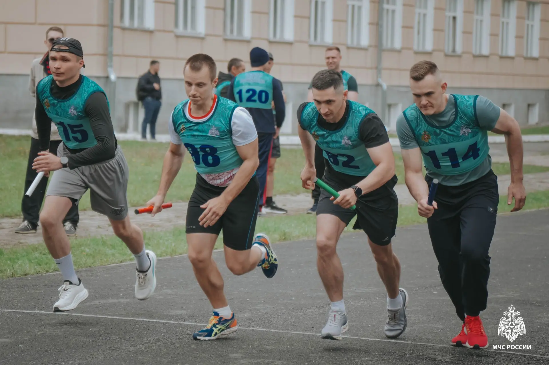 В Уральском институте ГПС МЧС России прошла «Шведская» эстафета🏃‍♂️

🔥В Уральском институте ГПС МЧ