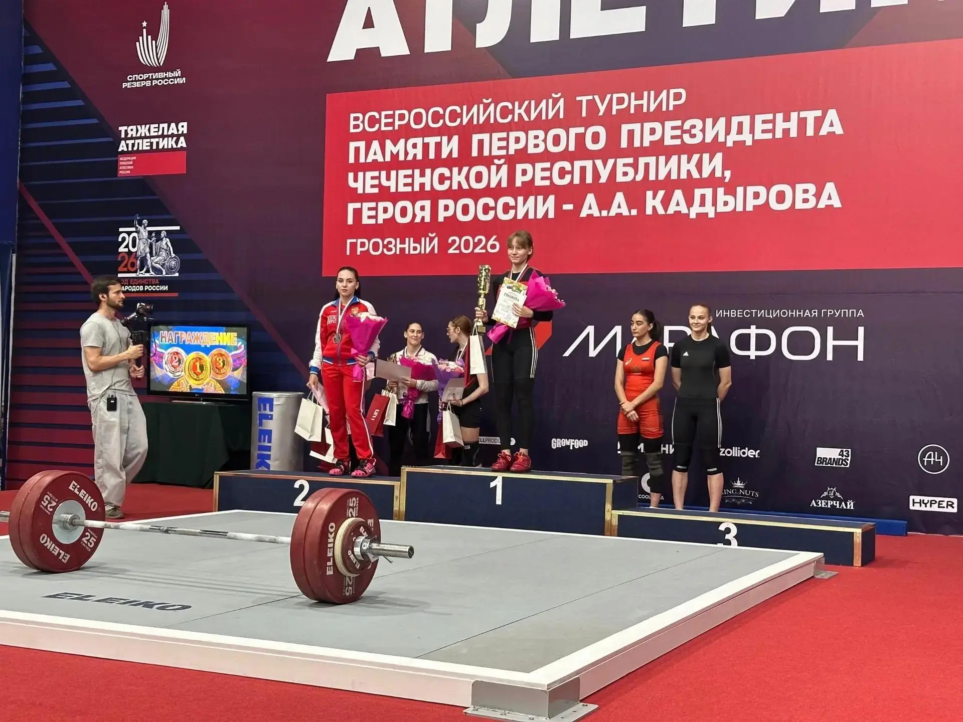 🏋️‍♀️ Наши тяжелоатлетки привезли медали с всероссийского турнира!