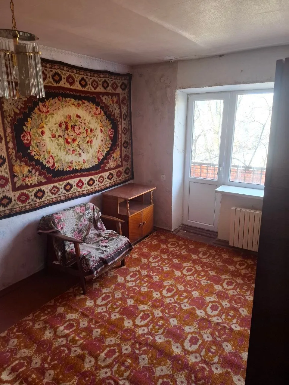 Продам 2х комнатную квартиру, Калининский район, остановка Магазин ДИК. 3 этаж 4 этажного дома, плас
