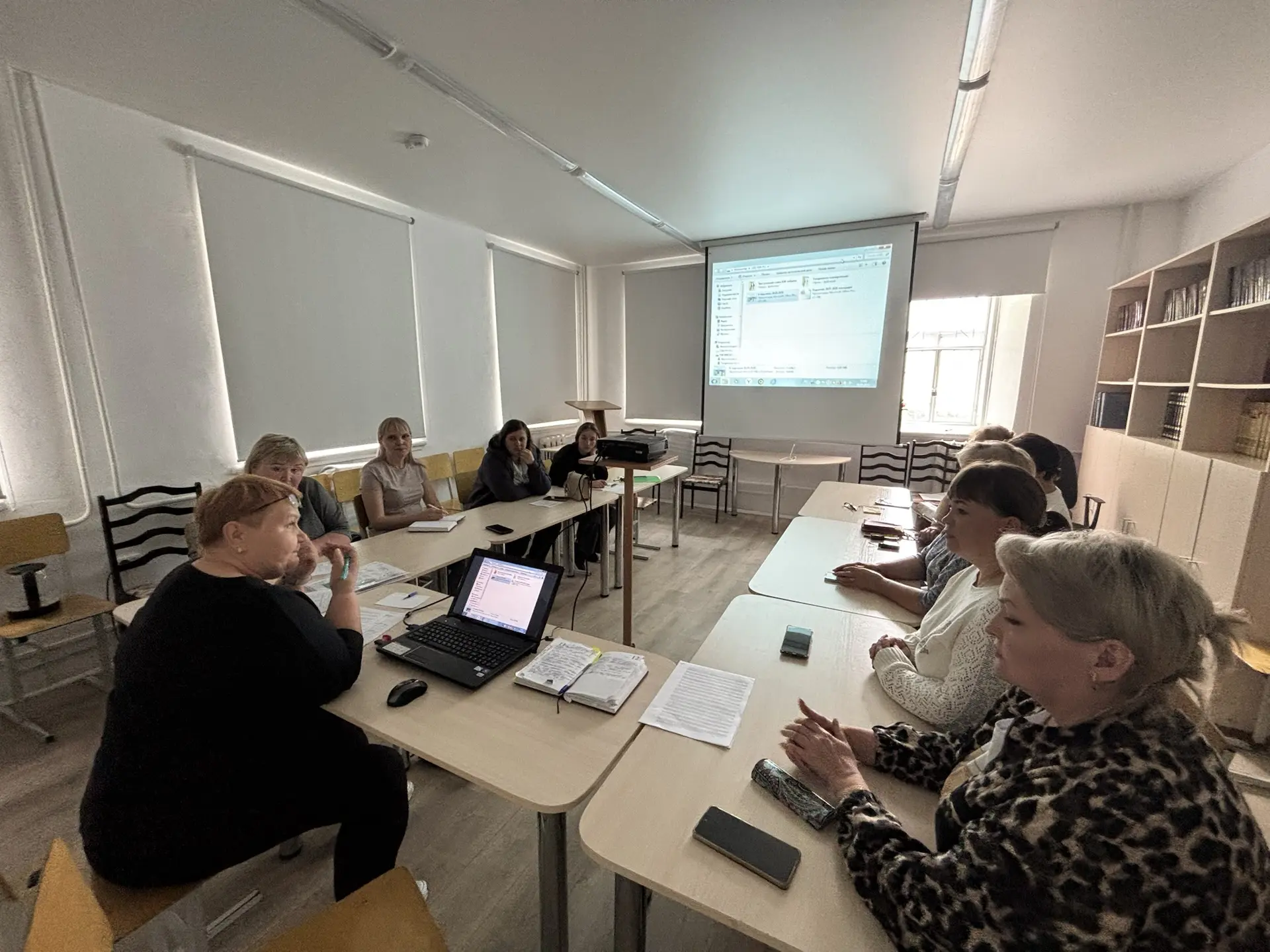 🗂️Сегодня в детском саду «Родничок» прошёл итоговый педагогический совет, на котором б...