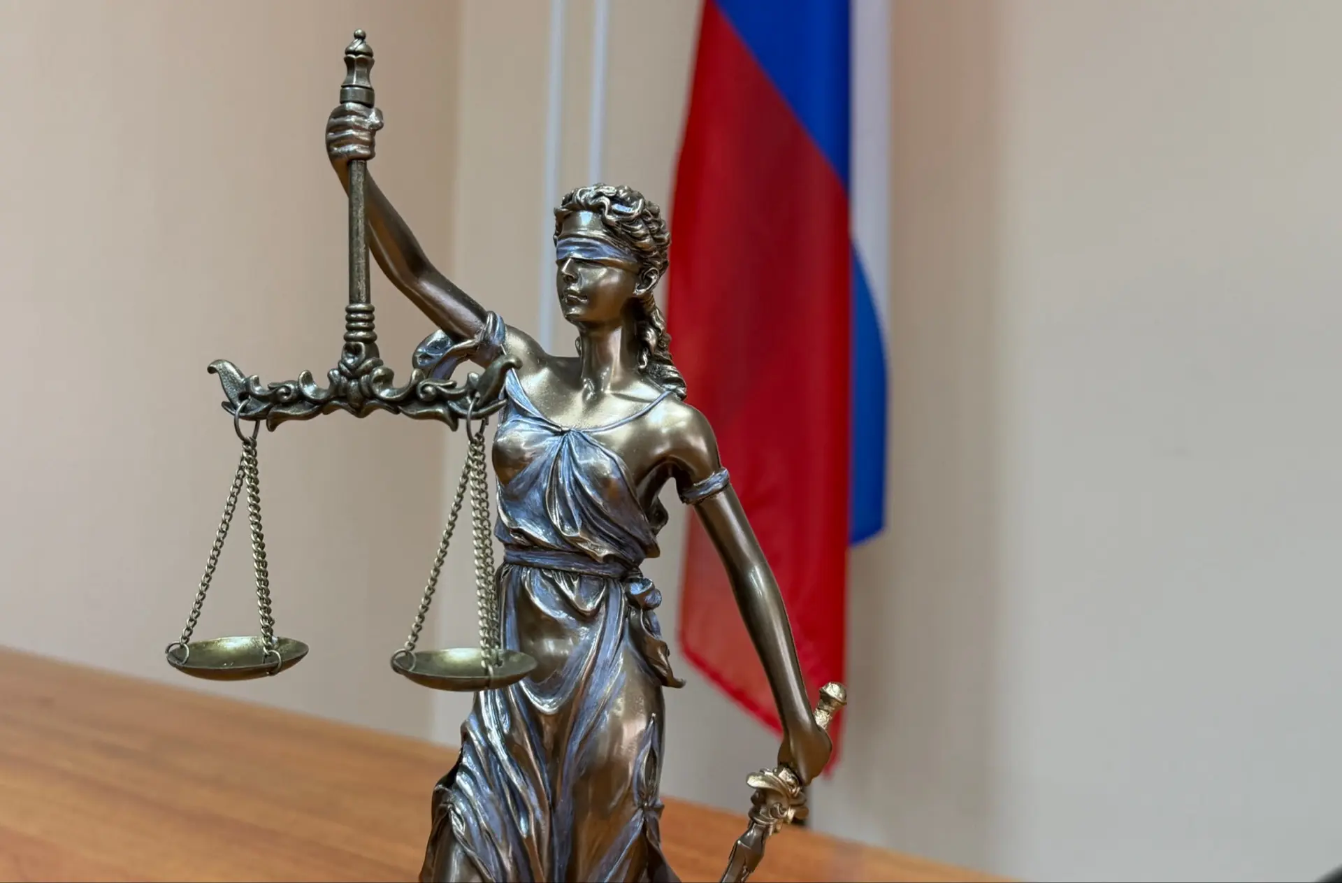В Иркутске мужчина признан виновным в покушении на убийство своей дочери