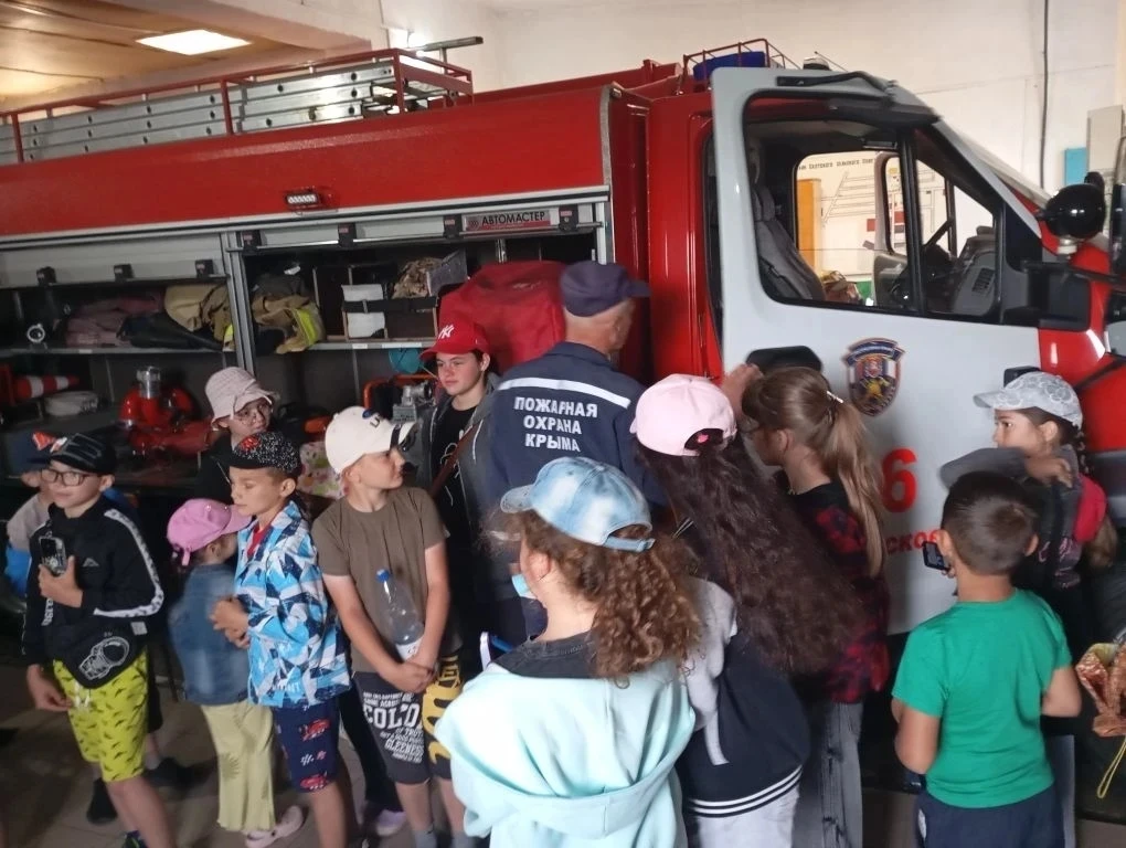 День 4 - День пожарной безопасности 🚒
В ЛДП «Солнышко» прошёл тематический День пожарной безопаснос