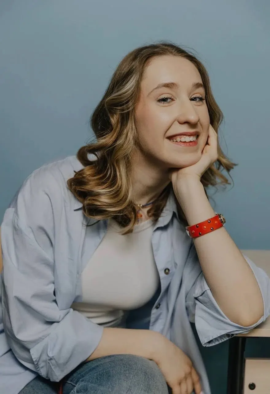 🔥🔥🔥 Юлия Шокарева — стобалльница по литературе

⭐️ Сто баллов на ЕГЭ по литературе показала учени