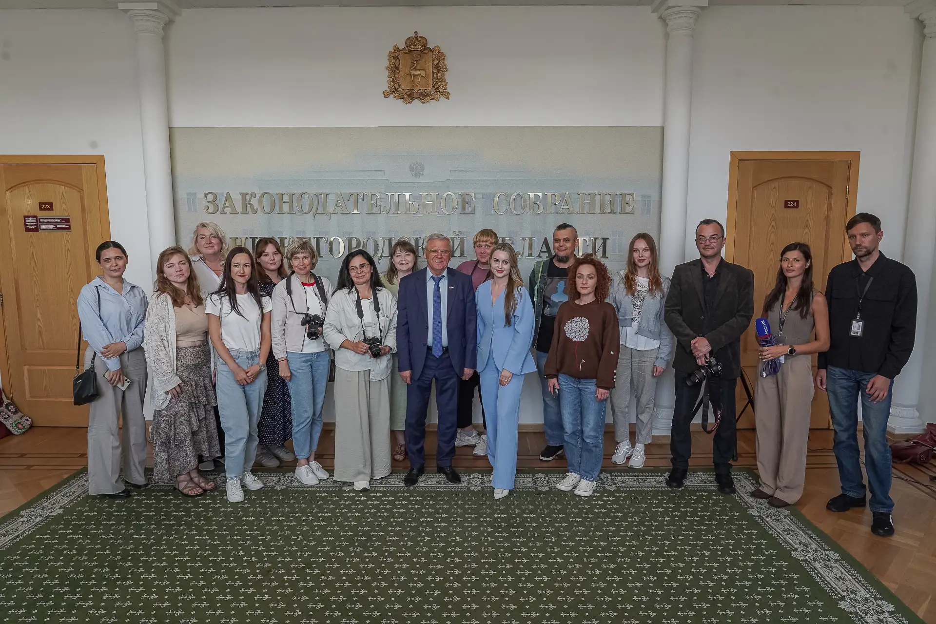 От стен Кремля ….

В Нижний Новгород прибыла делегация белорусских журналистов.

Вместе с российским
