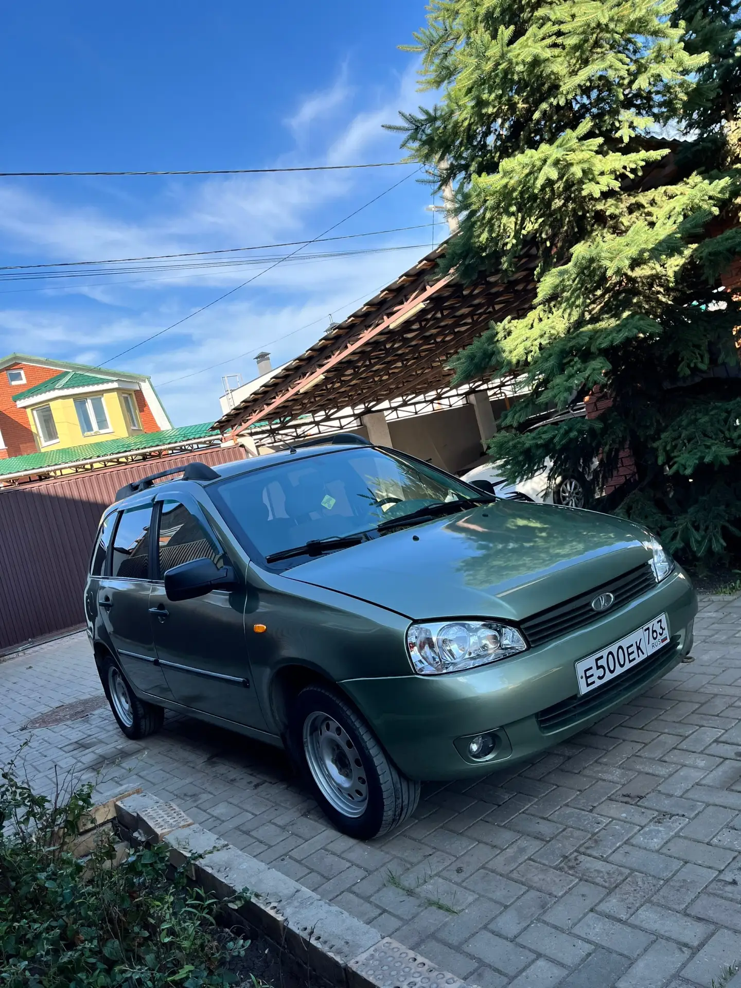 Марка; Lada Kalina
Год; 2011
Город; Самара
Цена; 250 000 рублей 
Телефон; +7(992) 066-10-47
Продам К