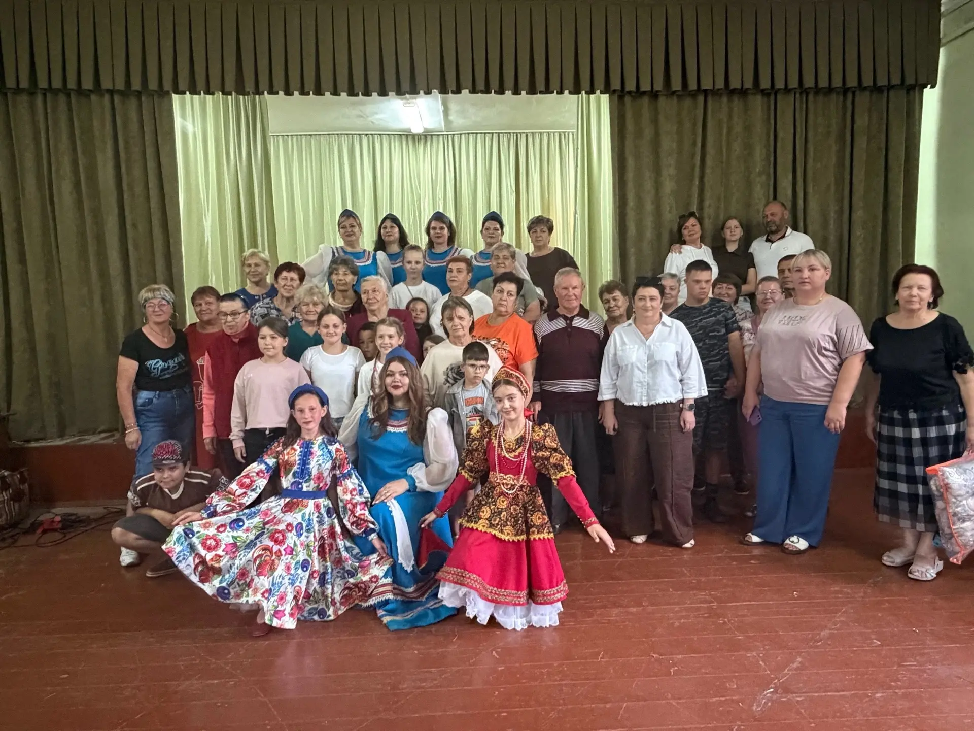🪗19 августа в посёлке Садострой царили радость, тепло и настоящее единение — здесь отм...