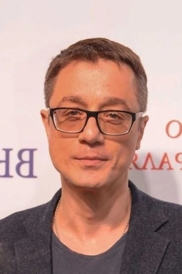 «В детстве я опасался плохих оценок, боялся огорчить маму, вступить в драку или уступит...