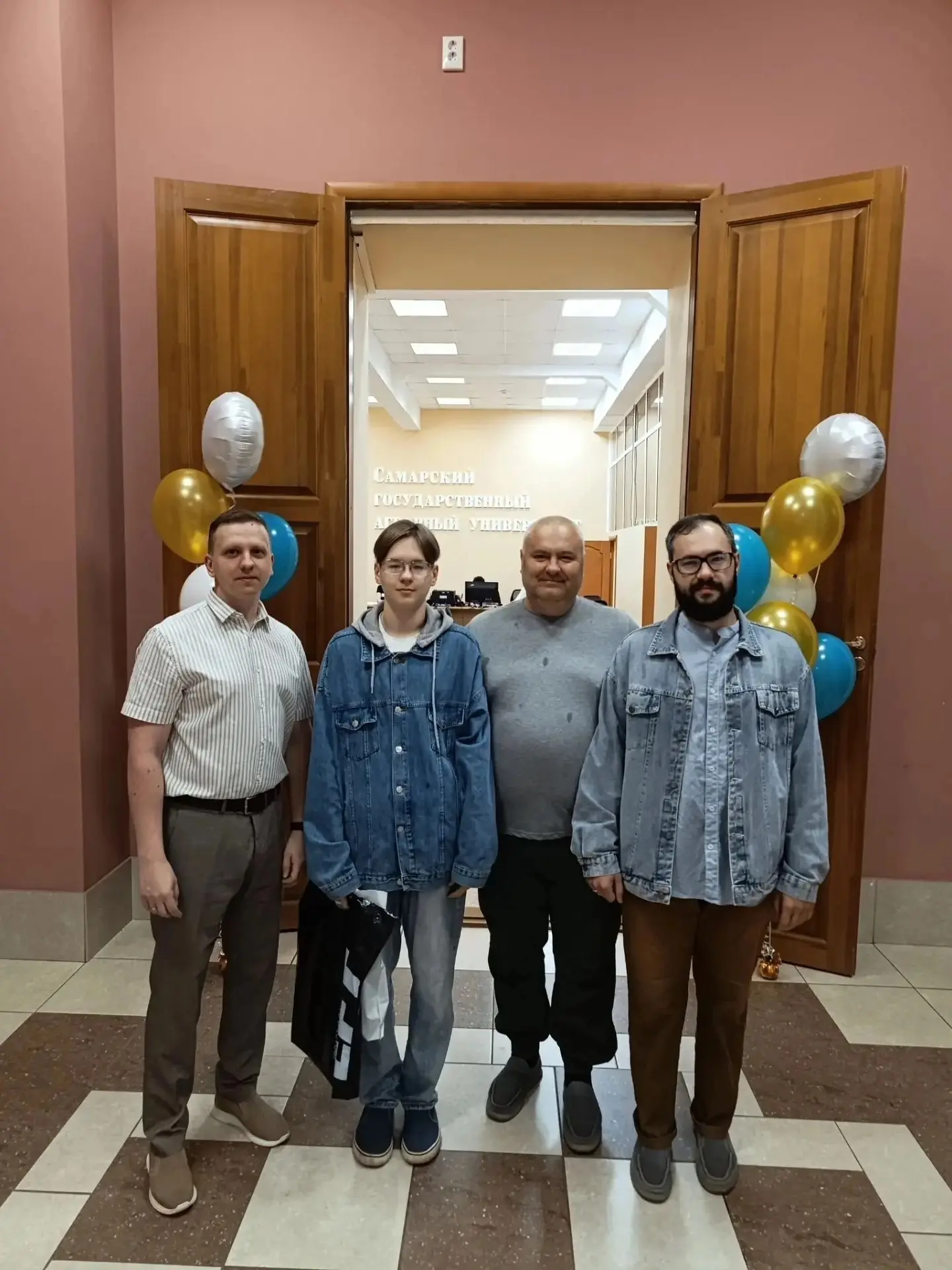 🎉В Самарском ГАУ сегодня праздник - торжественно стартовала Приемная кампания 2026 года! 

👫Наших 