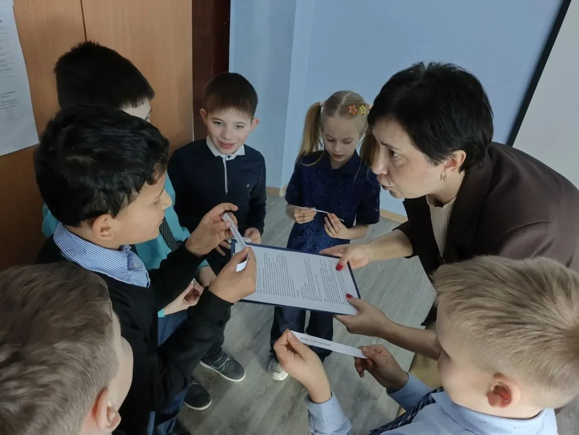✨ Продолжается реализация марафона ПОРТ в МБОУ "Еткульская СОШ"! ✨🇷🇺  В рамках деятельности регионал