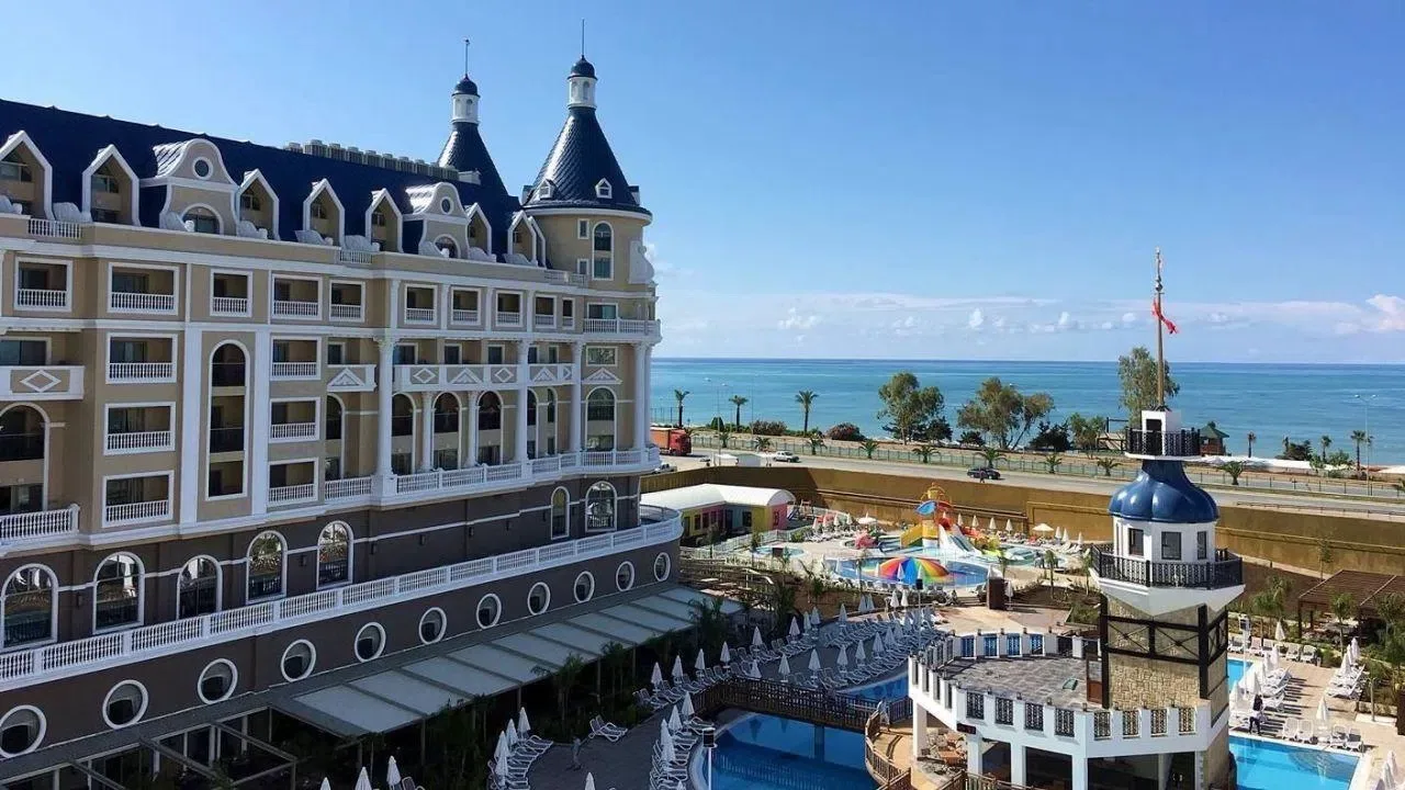 🌴Haydarpasha Palace — популярный семейный отель 5★ в районе Тюрклер, недалеко от Алань...