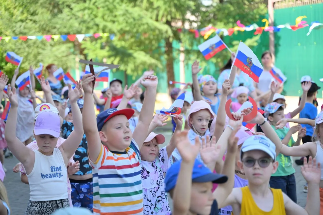 День России в нашем детском саду

🇷🇺  Сегодня в наших дошкольных группах прошёл праздник, посвящен