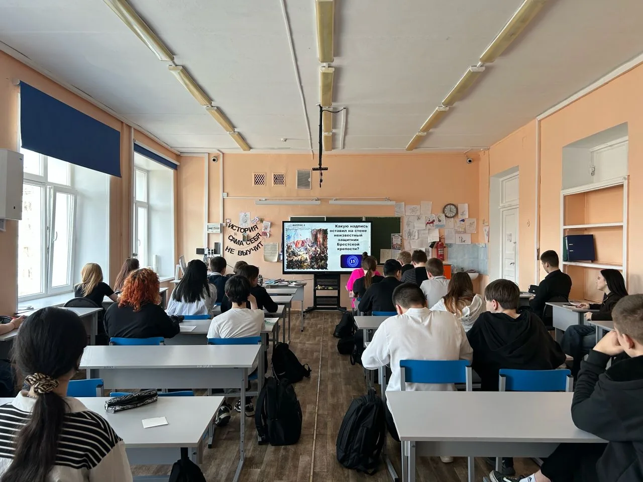 История не терпит забвения 🕊️  В рамках патриотической Декады «Помним! Славимся! Гордимся!», посвящё