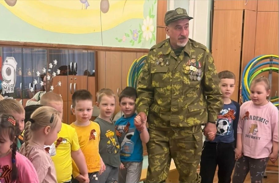 Эхо Победы🇷🇺 🚩Дошкольники образовательного комплекса «Перспектива» встречали светлый праздник творче