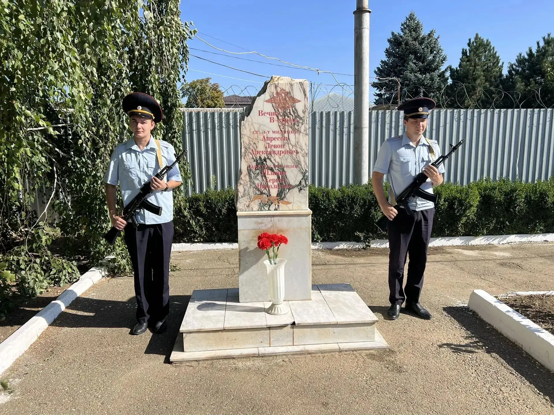🕯3 сентября в России — День солидарности в борьбе с терроризмом. Сегодня мы склоняем г...