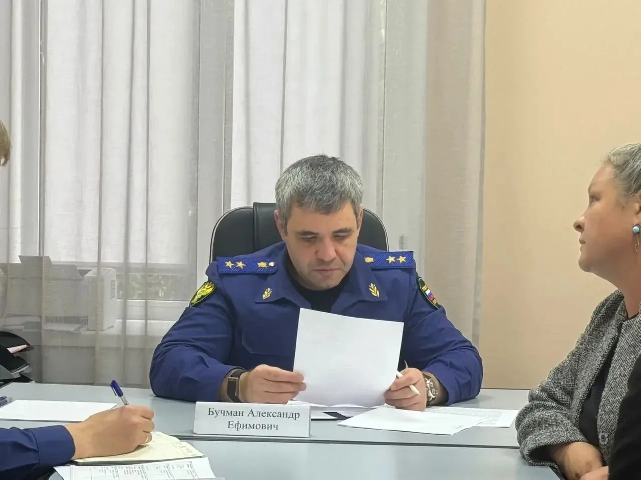 Прокурор Новосибирской области провел личный прием жителей Болотнинского и Мошковского ...