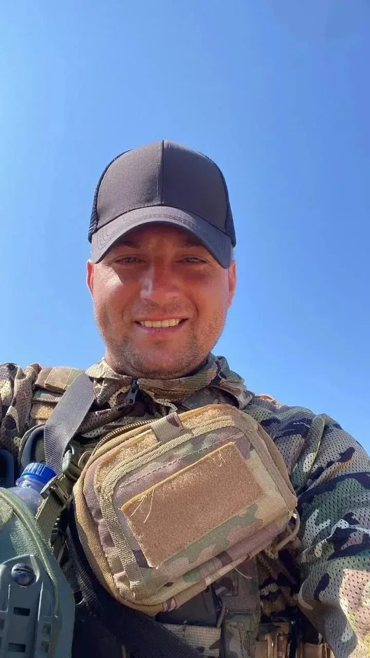 Сегодня в поселке Волжский простились с участником специальной военной операции Евсюков...