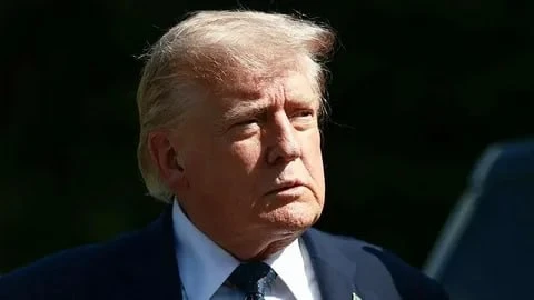 🇷🇺🇺🇦🇺🇸
Трамп считает, что сохранением G8 можно было избежать конфликта на Украине

Президент С