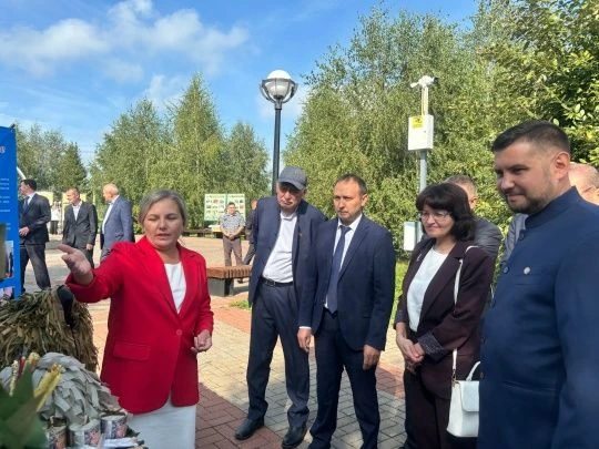 Бүген "Туган ягым” мәдәният һәм ял паркында мәгариф оешмалары күргәзмәсе белән старт ал...