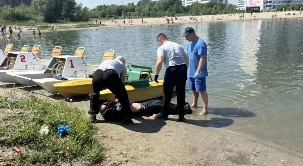 🕊️ На карьере «Юго-Западный» в Новосибирске нашли тело утонувшего мужчины

Вечером он пошёл купатьс