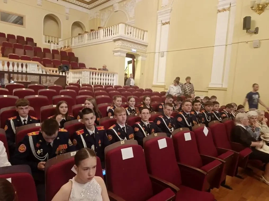 Наша неделя, посвящённая Дню Победы, была насыщена яркими и значимыми событиями! 🎖️  - Фильм «Ангелы