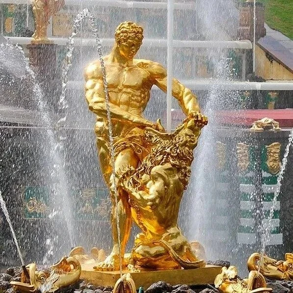 ⛲️ «Самсон»: день, когда Петергофу вернули его золотое сердце
