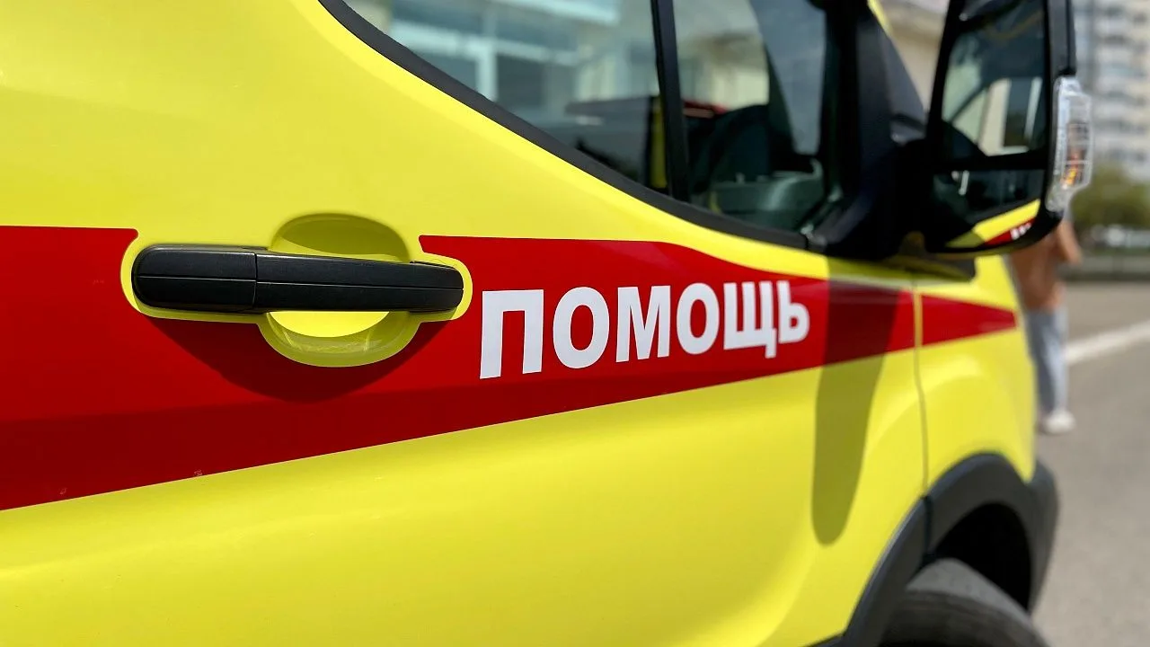 🚑 В Мегионе пятилетний ребёнок погиб после падения с балкона