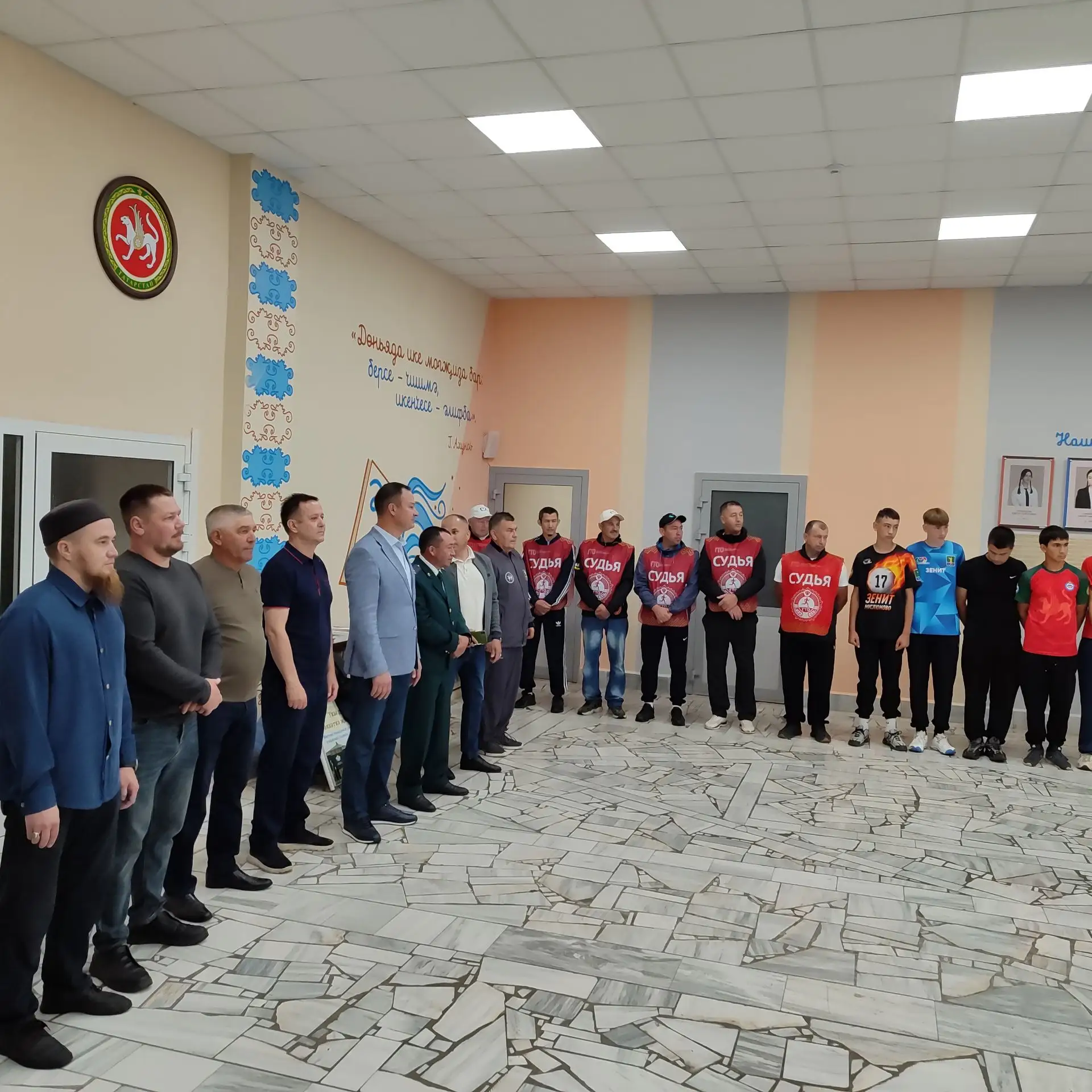 Мөслим гимназиясе базасында ГТО мәйданчыгы ачылды

ГТО мәйданчыгын ачу тантанасында район башлыгы ур