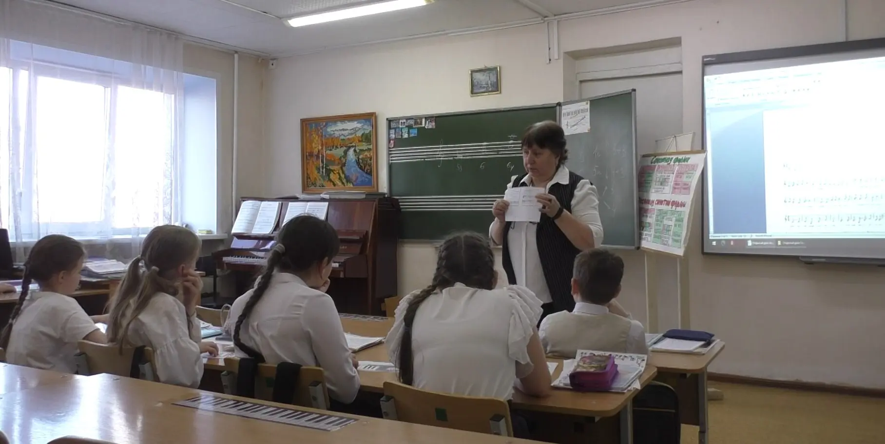 🎶 Сложное — простыми словами: открытый урок по сольфеджио в Режевской ДШИ