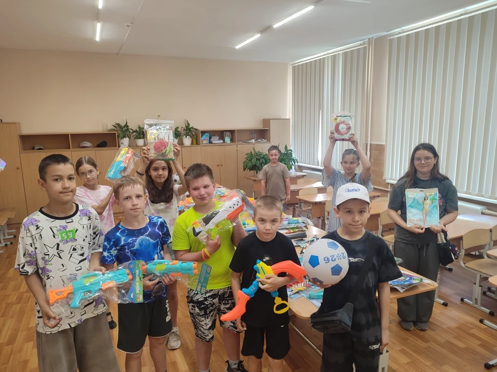 🛑Малыши получают подарки!