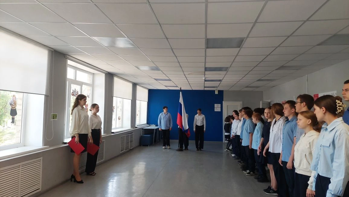 Сегодня наша линейка была посвящена Дню детских общественных объединений (19 мая). Этот...