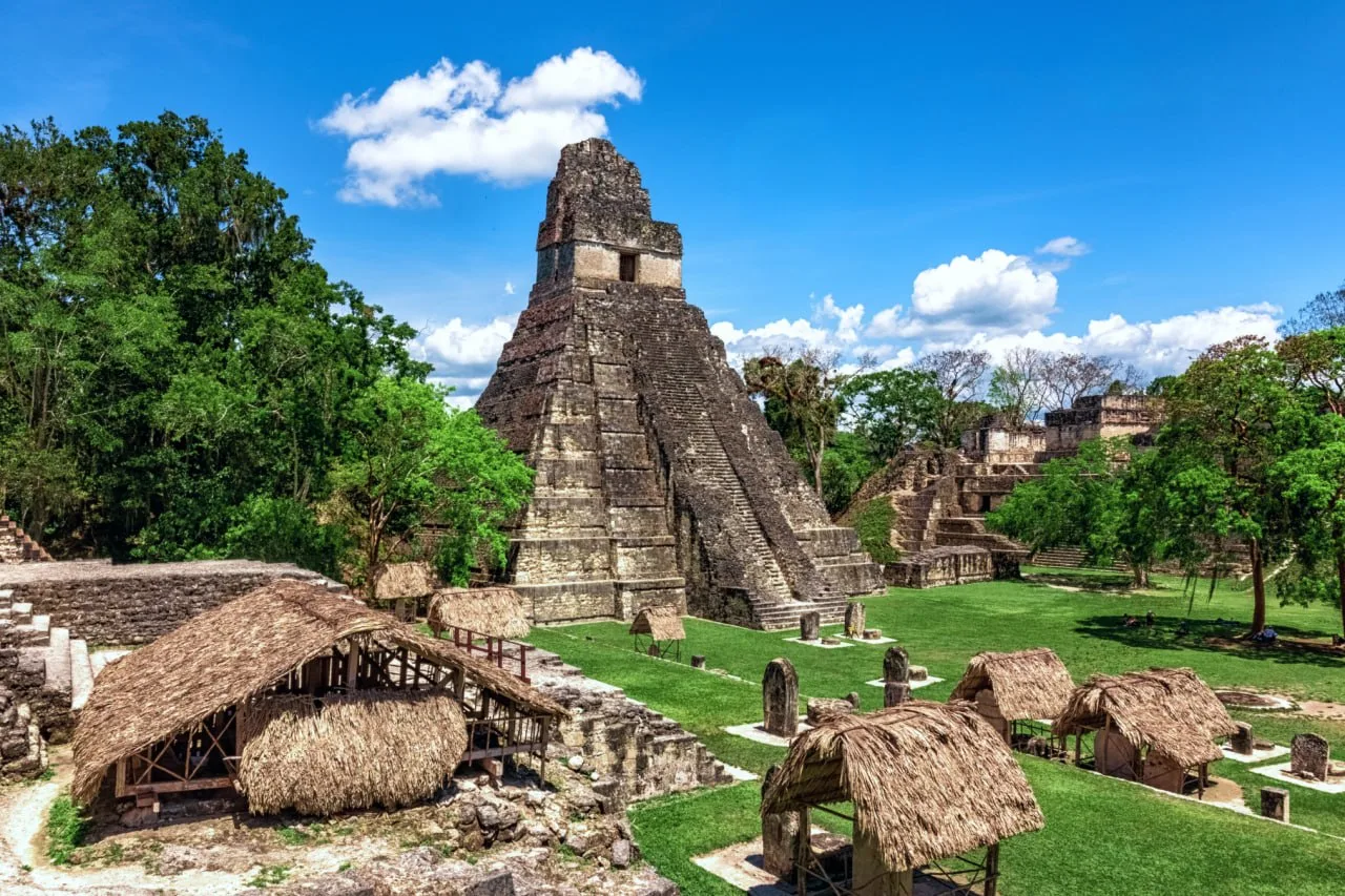 🇲🇽Руины майя — маст-визит, когда будете в Мексике. Здесь их сразу несколько — какие-то постройки д