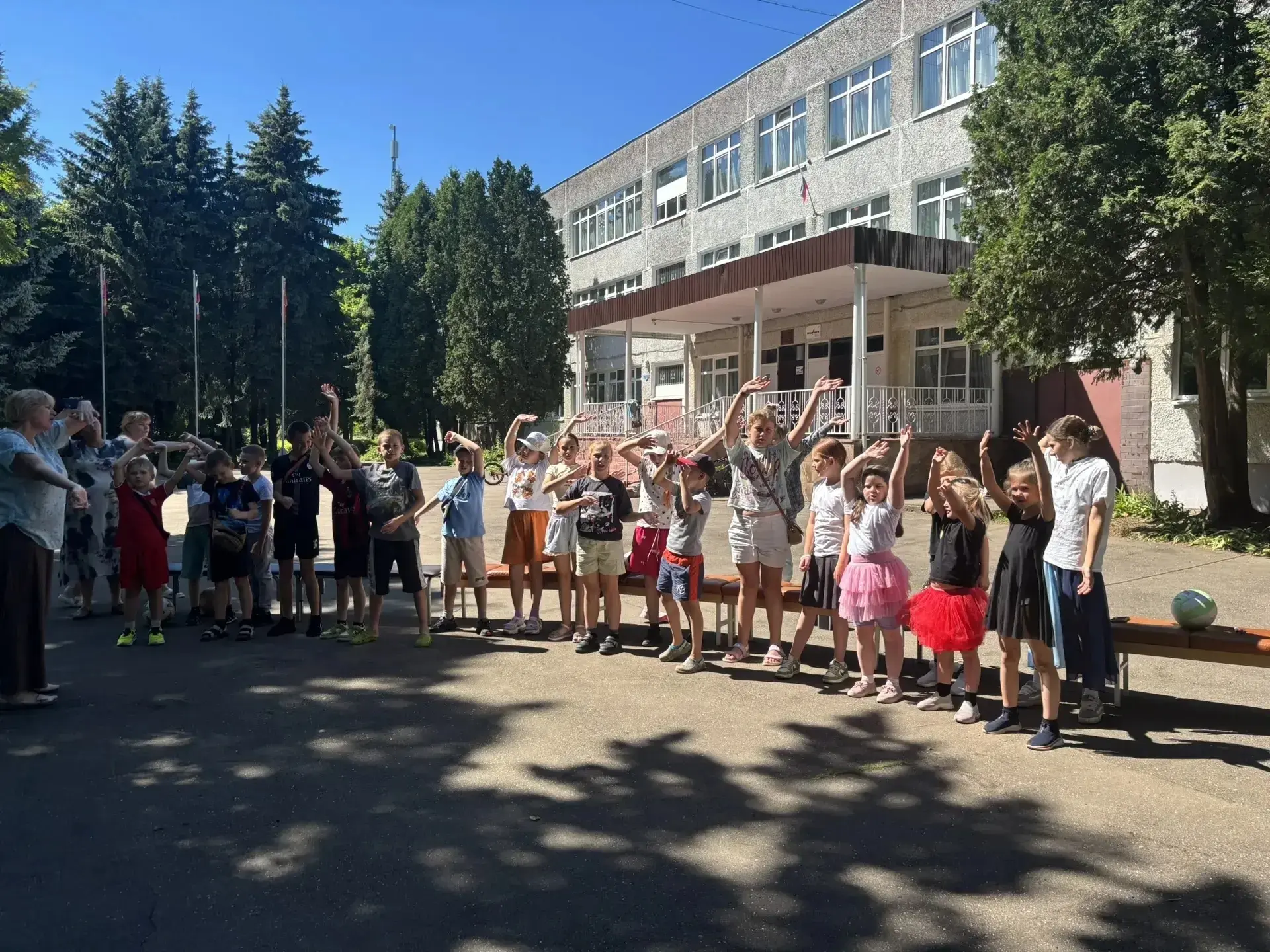 30.06.26. состоялось закрытие смены школьного летнего лагеря с дневным пребыванием "Росинка" МОУ "СО