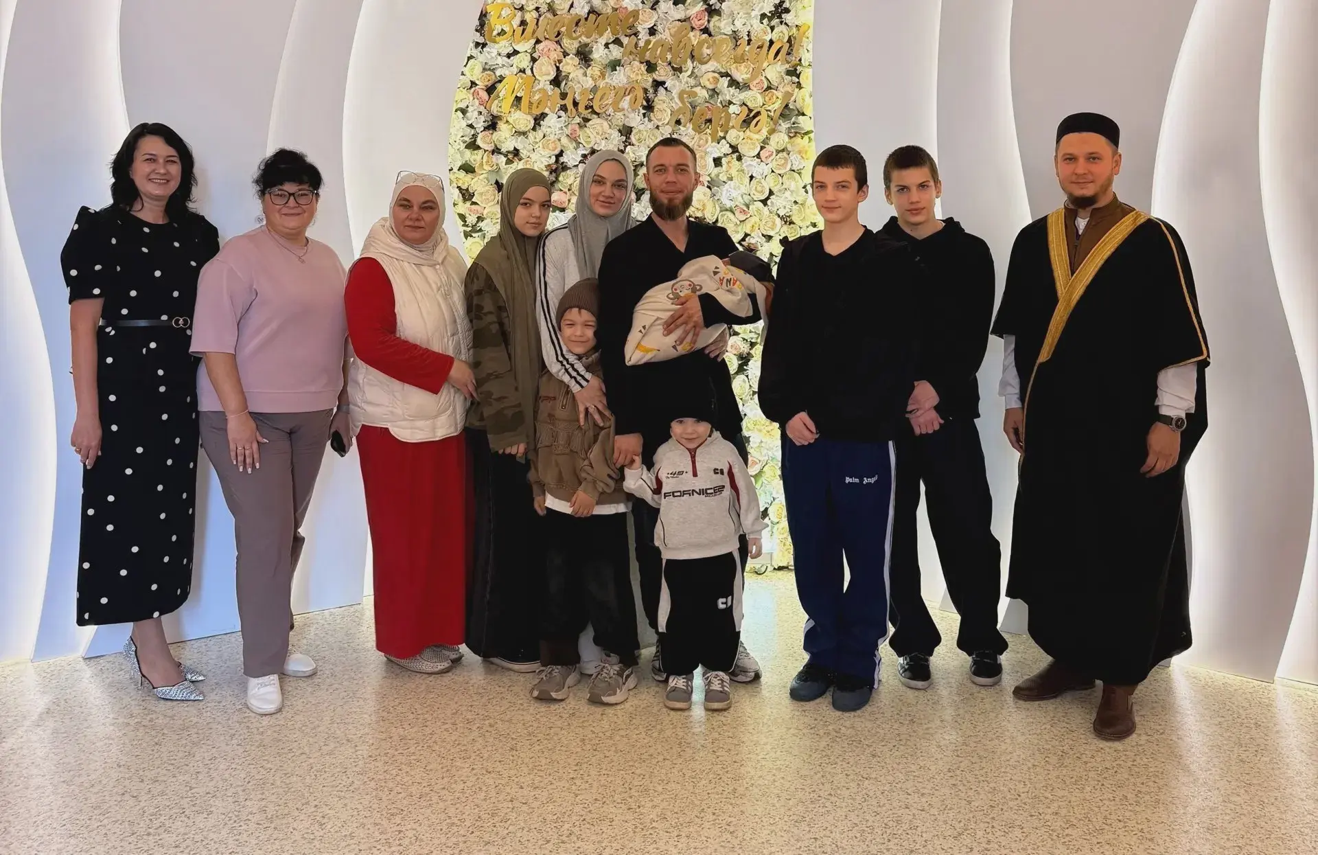 👶 У Хуснутдиновых торжественно зарегистрировали рождение шестого ребёнка