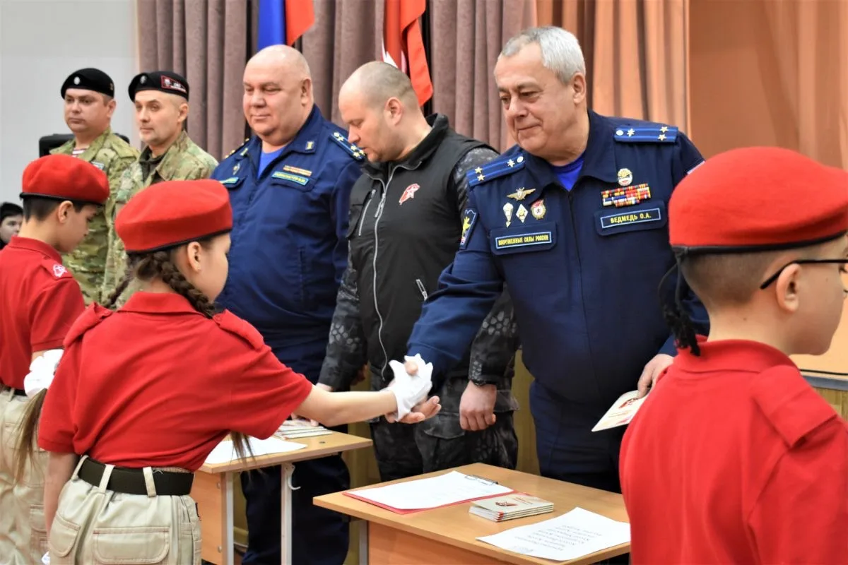Вчера в нашей школе прошло торжественное посвящение учащихся в ряды Всероссийского детско-юношеского