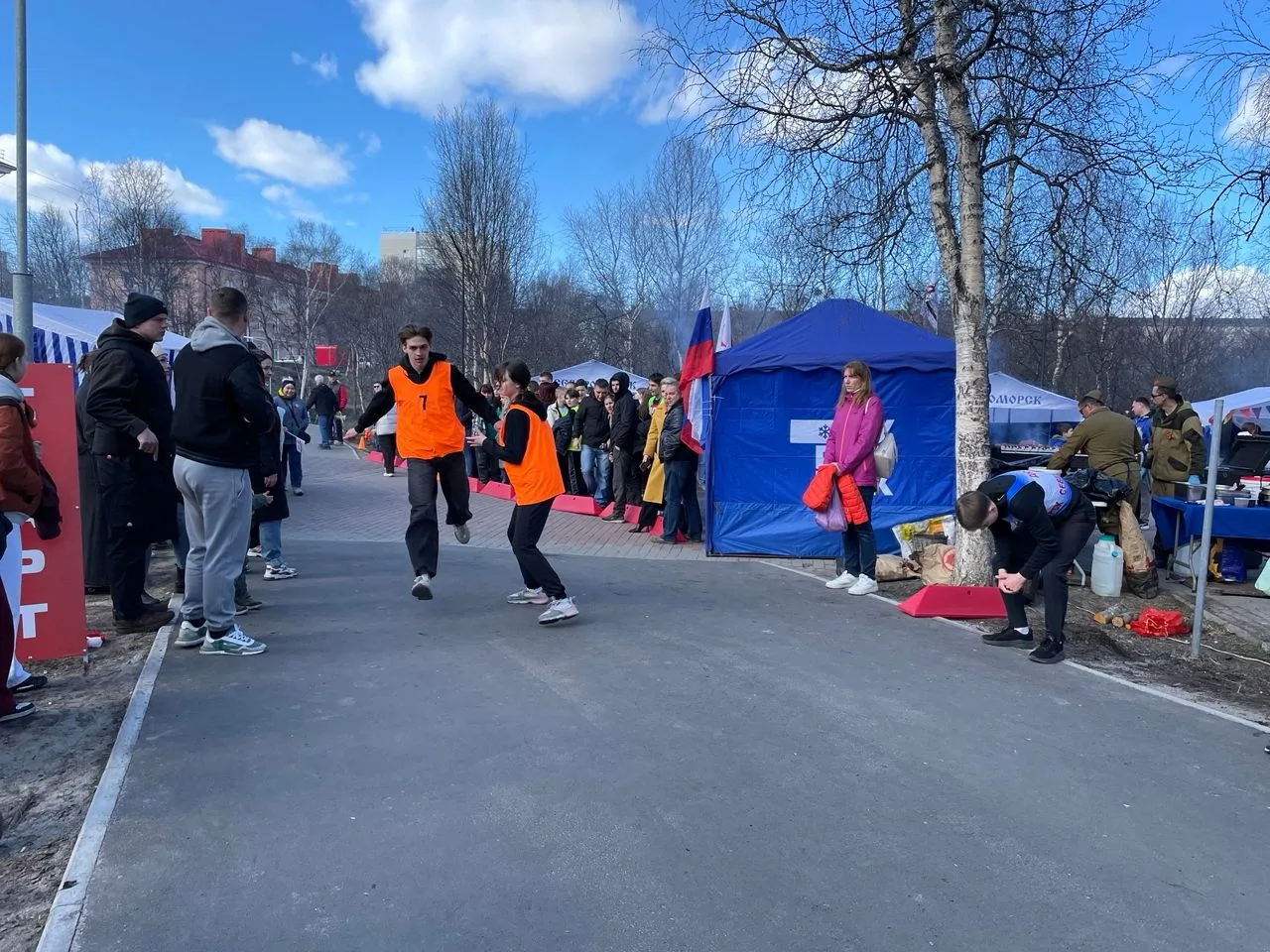 ⭐В День Победы в городском парке прошла легкоатлетическая эстафета. Это не просто соревнования, а да