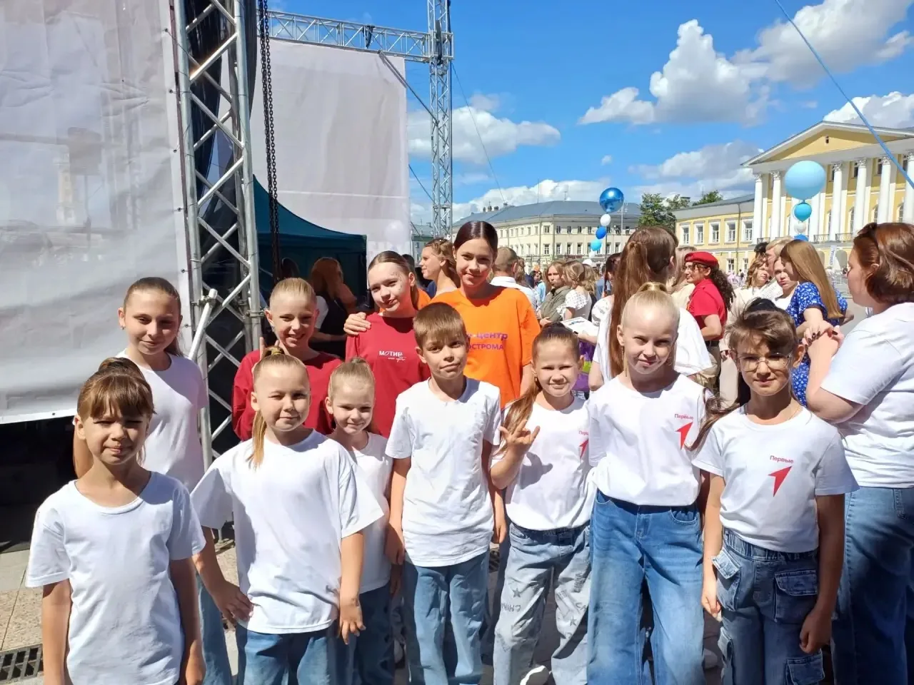 ✨ Да, это мы! Мы — молодёжь Костромы!

Сегодня наши юные звёздочки из танцевального коллектива «Танц