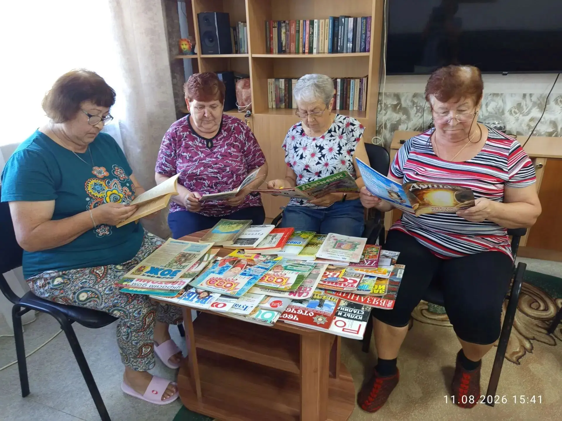 Отдыхающие 13‑й смены побывали в выездном читальном зале. 📚Мероприятие провёл сотрудни...