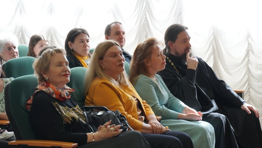 В Хабаровской епархии наградили победителей регионального конкурса детского творчества ...