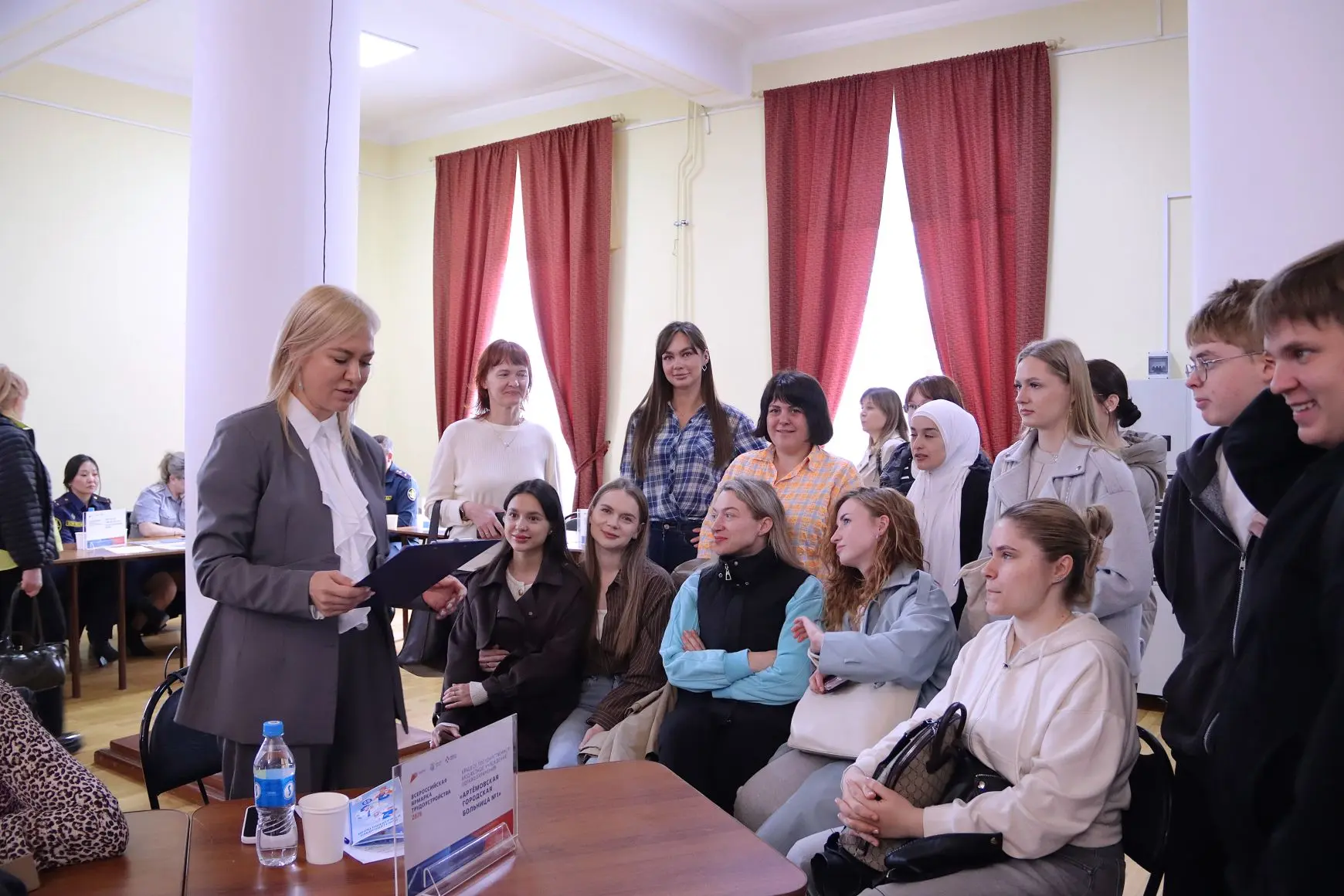 ✅ Привлекаем новых специалистов: рассказываем о работе в больнице  Артёмовская городская больница пр