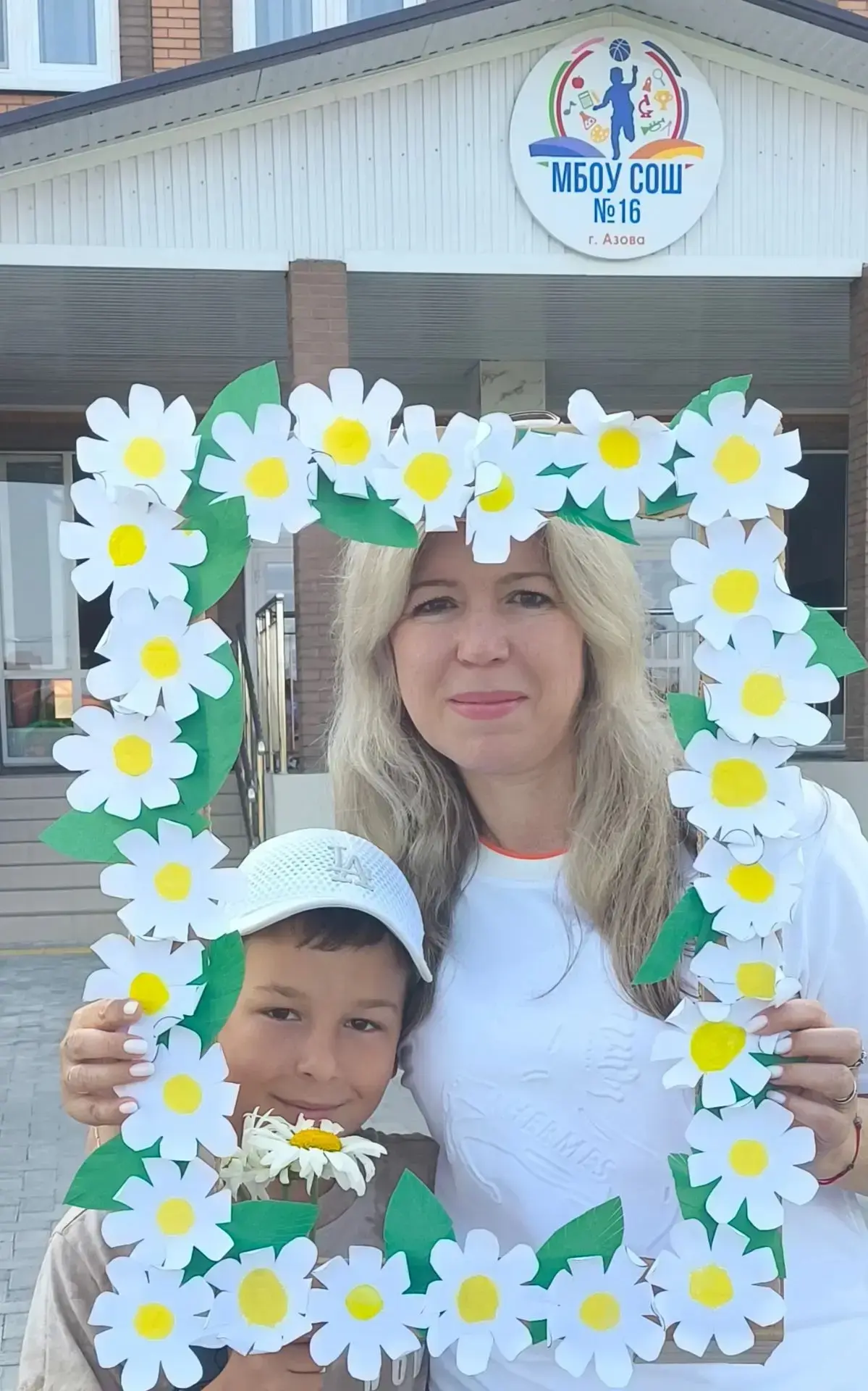 Сегодня в нашем лагере царила по-настоящему семейная атмосфера! Мы отметили замечательный праздник —