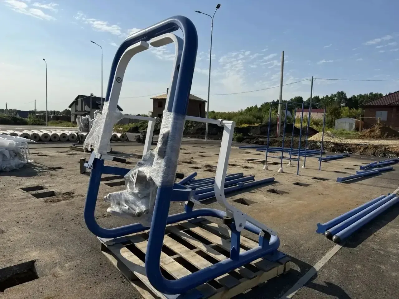 📌 В Саранске в рабочем посёлке Николаевка строят «умную» спортивную площадку