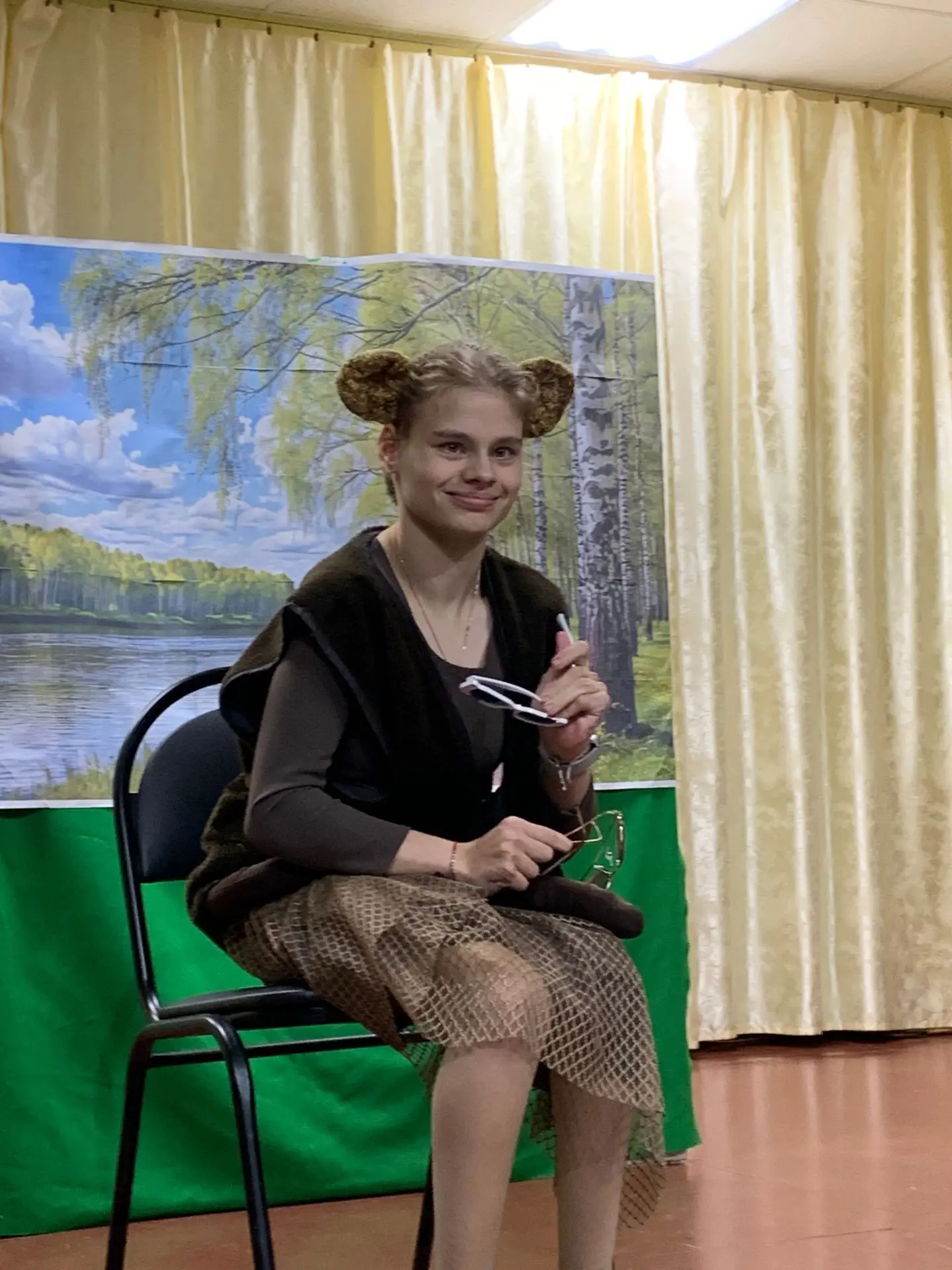 Премьера состоялась! Дебют театрального коллектива "ДАРИСВЕТ", под руководством психолога учреждения