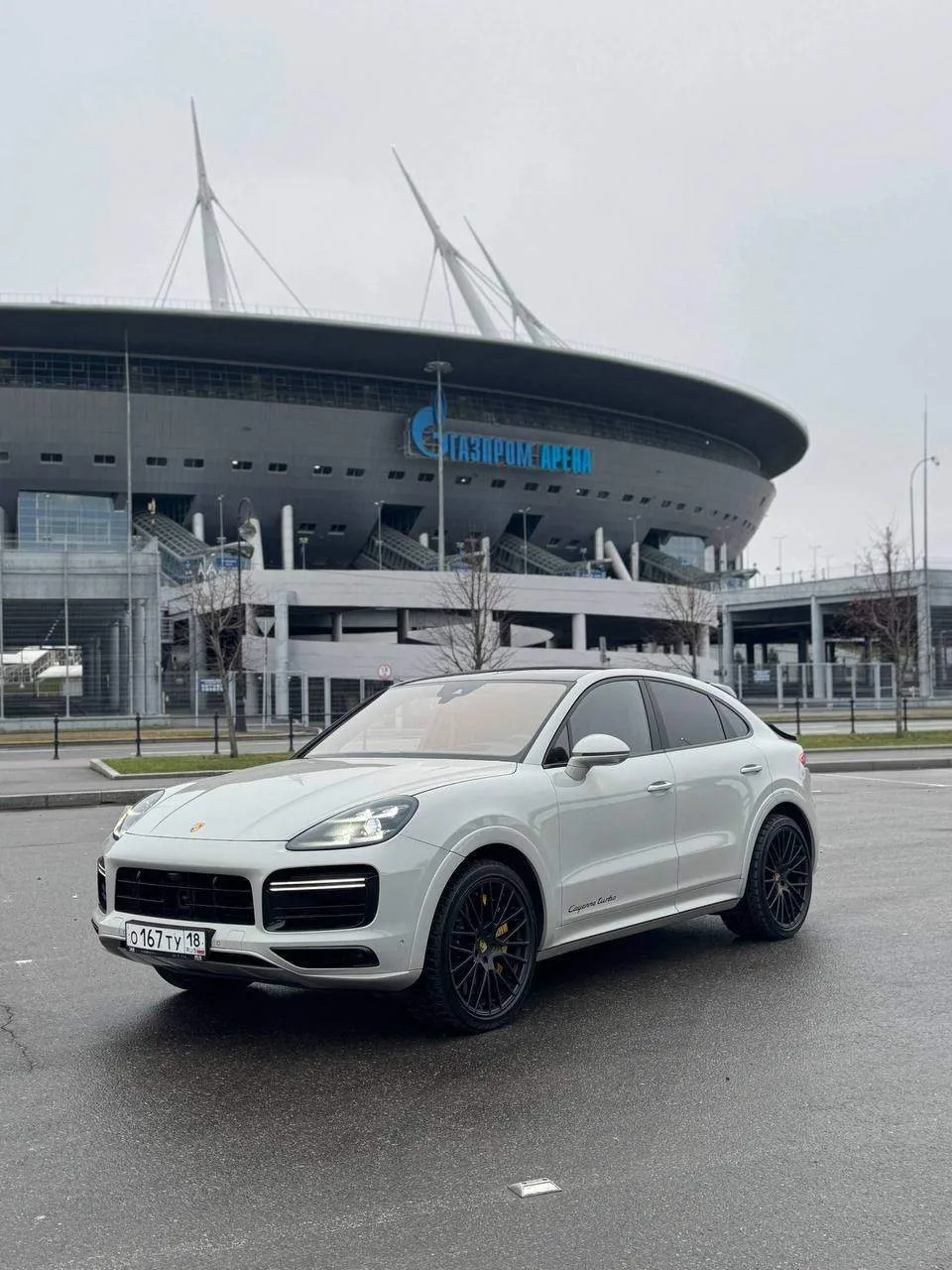 Porsche Cayenne Coupe TURBO 2021