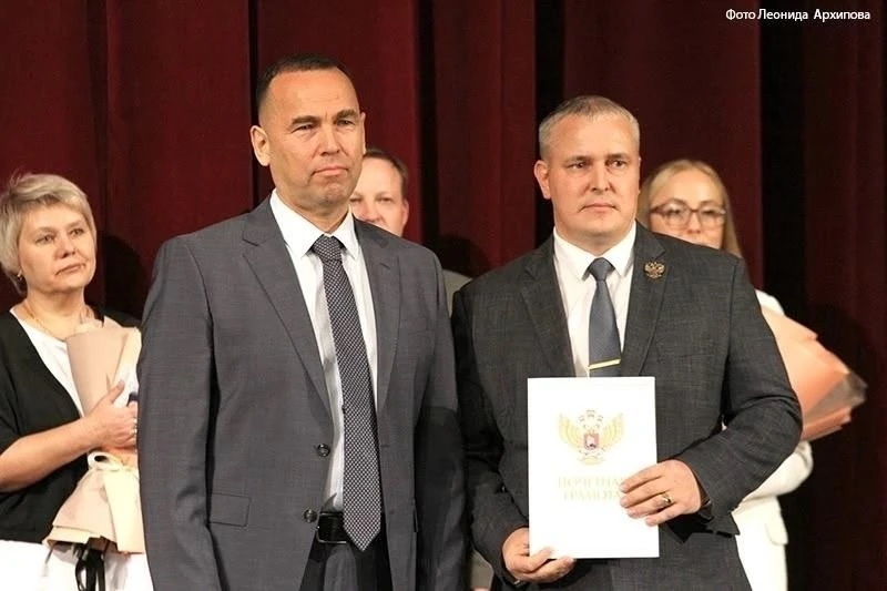 На областном торжественном мероприятии ко Дню учителя